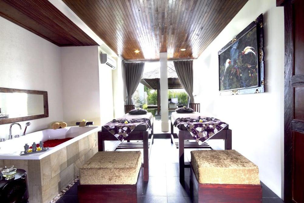Avery Le Nixsun Villas Uluwatu By Waringin Hospitality Free Gym Access Eksteriør bilde